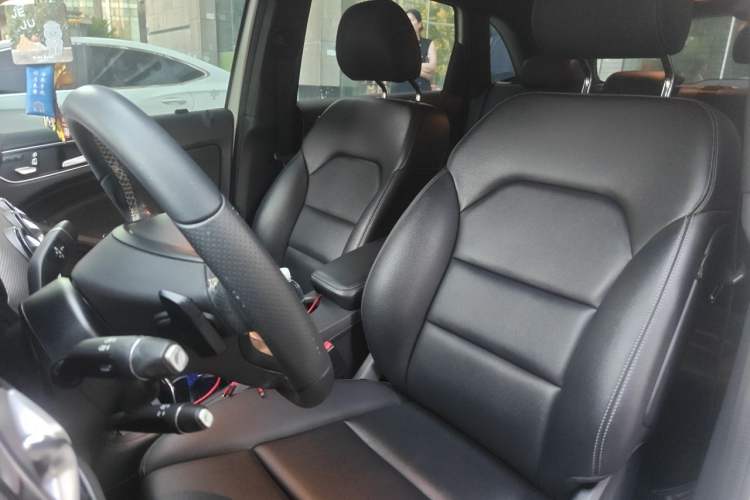 Used Mercedes-Benz B-Class 2018 B 200 Fashion Model Left Front Seat