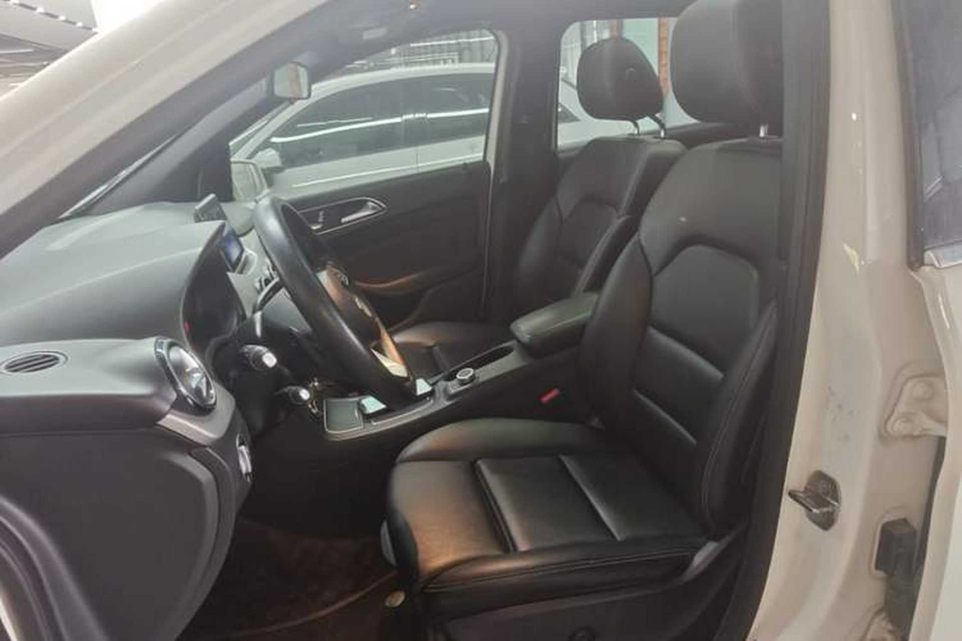 Used Mercedes-Benz B-Class 2018 B 200 Fashion Model Left Front Seat