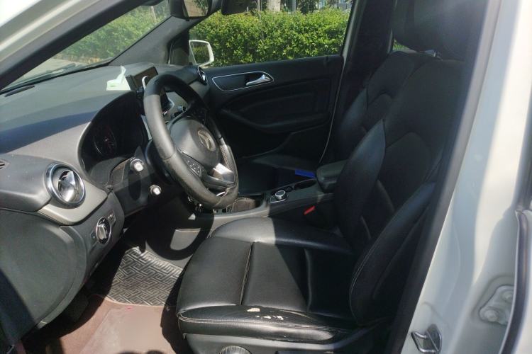 Used Mercedes-Benz B-Class 2018 B 200 Sport Edition Left Front Seat