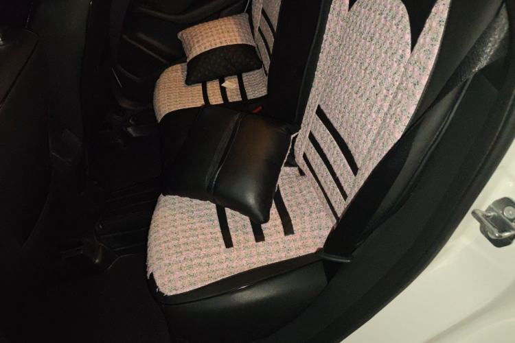 Used Mercedes-Benz B-Class 2018 B 200 Sport Edition Left Rear Seat