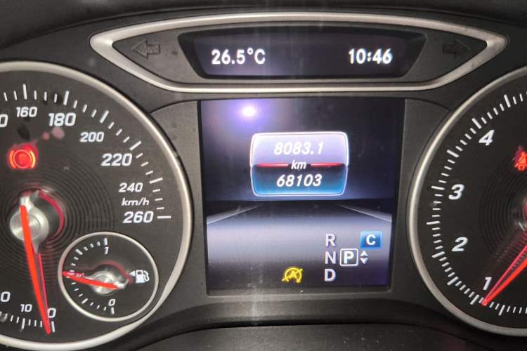 Used Mercedes-Benz B-Class 2018 B 200 Sport Edition Odometer Close Up