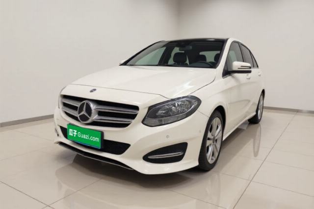 Mercedes-Benz B-Class 2018 B 200 Sport Edition usado