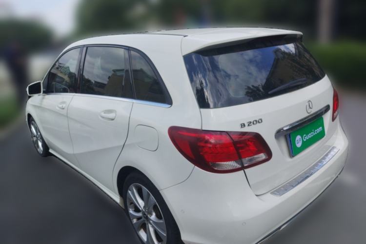 Used Mercedes-Benz B-Class 2018 B 200 Sport Edition Rear Left 45 Deg