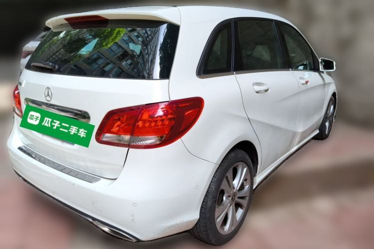 Used Mercedes-Benz B-Class 2018 B 200 Sport Edition Rear Right 45 Deg