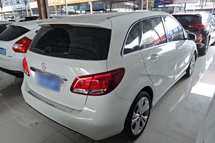 Used Mercedes-Benz B-Class 2018 B 200 Sport Edition Rear Right 45 Deg