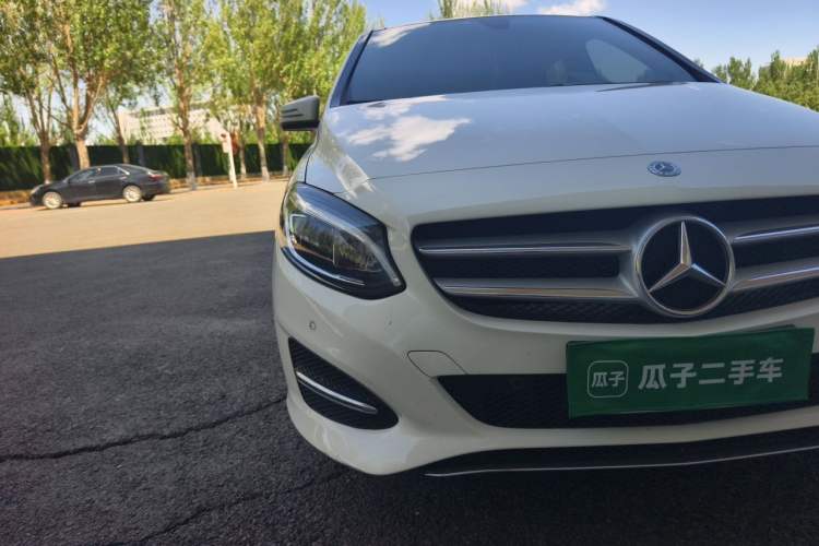 Used Mercedes-Benz B-Class 2018 B 200 Fashion Model Right Front Headlight