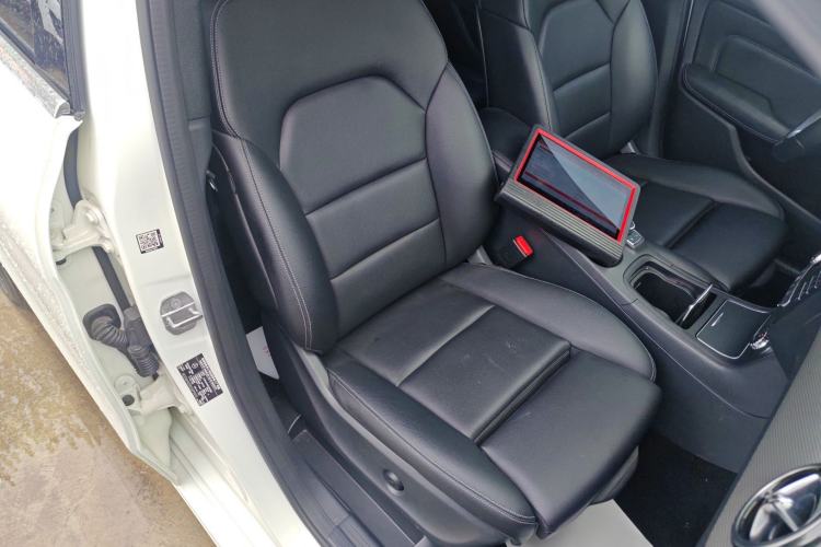 Used Mercedes-Benz B-Class 2018 B 200 Fashion Model Right Front Seat