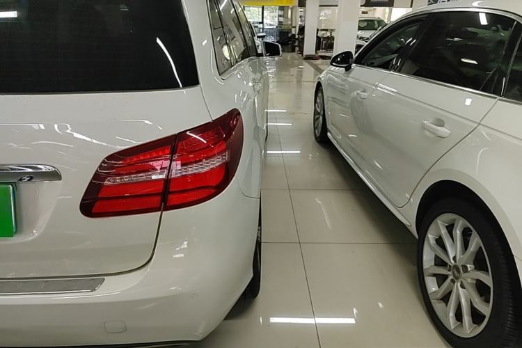 Used Mercedes-Benz B-Class 2018 B 200 Fashion Model Right Rear Taillight