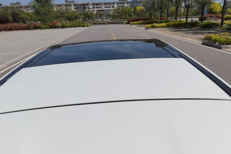 Used Mercedes-Benz B-Class 2018 B 200 Sport Edition Roof