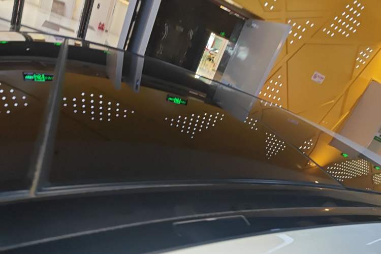 Used Mercedes-Benz B-Class 2018 B 200 Sport Edition Roof