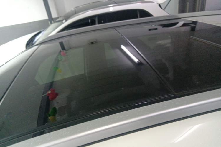 Used Mercedes-Benz B-Class 2018 B 200 Fashion Model Roof