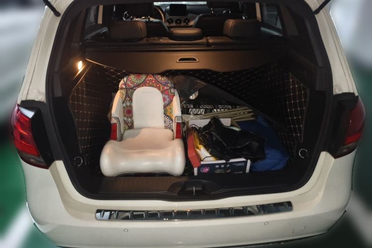 Used Mercedes-Benz B-Class 2018 B 200 Sport Edition Trunk
