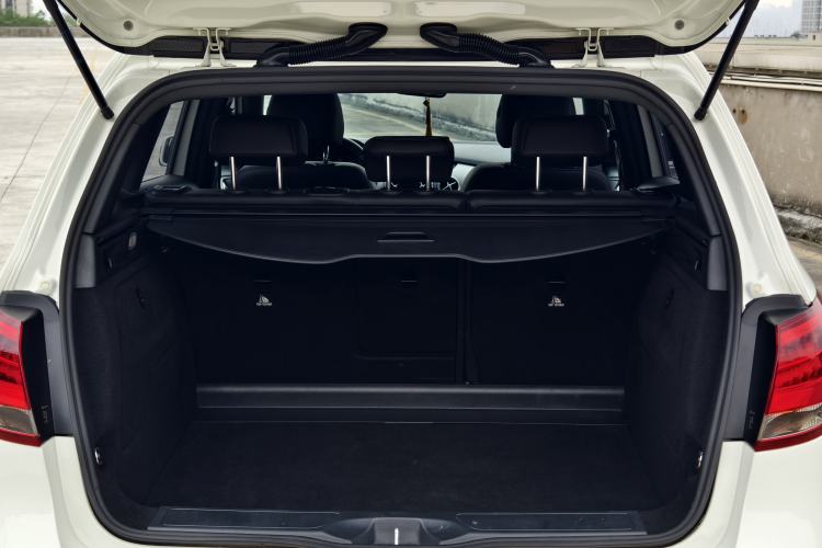 Used Mercedes-Benz B-Class 2018 B 200 Sport Edition Trunk