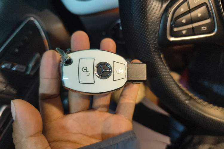 Used Mercedes-Benz B-Class 2018 B 200 Fashion Model Vehicle Key