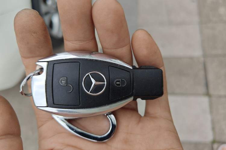 Used Mercedes-Benz B-Class 2018 B 200 Sport Edition Vehicle Key
