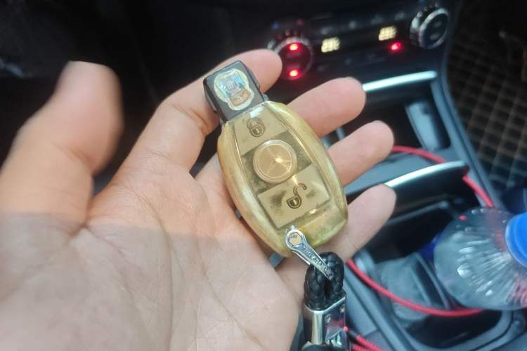 Used Mercedes-Benz B-Class 2018 B 200 Fashion Model Vehicle Key