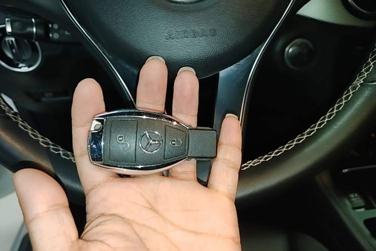 Used Mercedes-Benz B-Class 2018 B 200 Fashion Model Vehicle Key