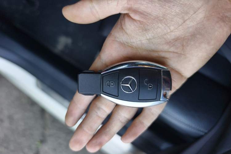 Used Mercedes-Benz B-Class 2018 B 200 Fashion Model Vehicle Key