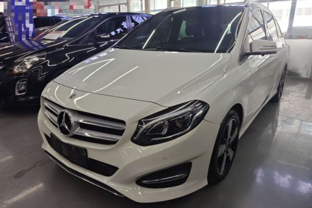 Used Mercedes-Benz B-Class 2018 B 200 Fashion Model