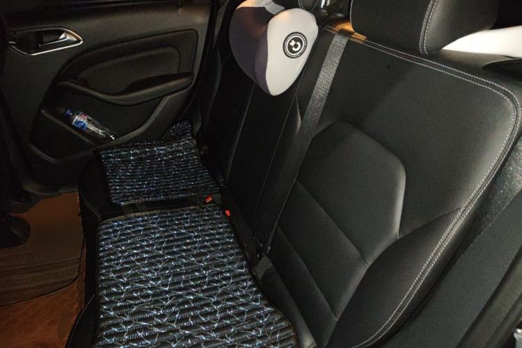 Used Mercedes-Benz B-Class 2019 B 200 Fashion Model Left Rear Seat