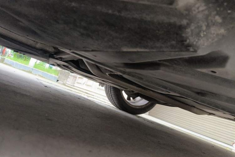 Used Mercedes-Benz B-Class 2019 B 200 Sport Edition Chassis Rear Left