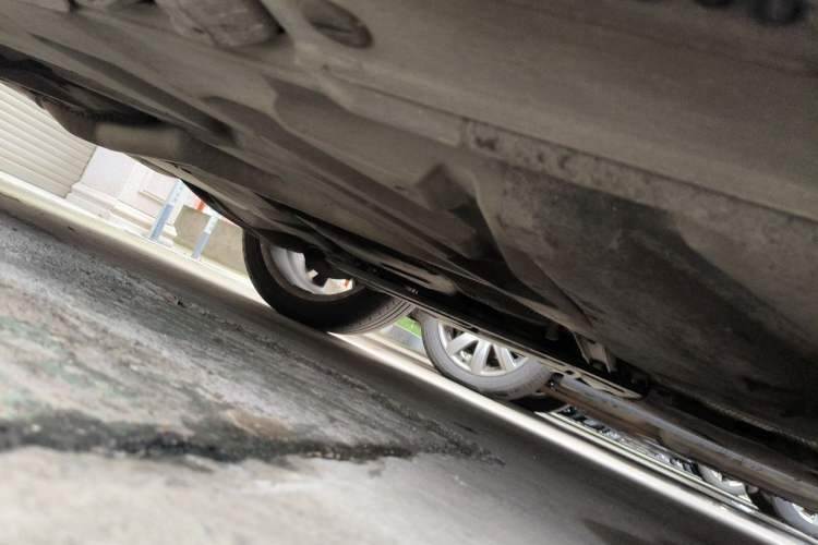 Used Mercedes-Benz B-Class 2019 B 200 Sport Edition Chassis Rear Right