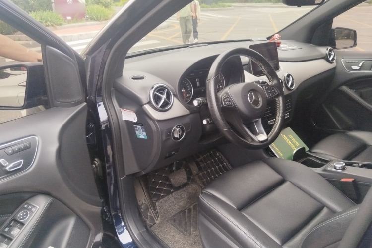 Used Mercedes-Benz B-Class 2019 B 200 Fashion Model Driver Seat