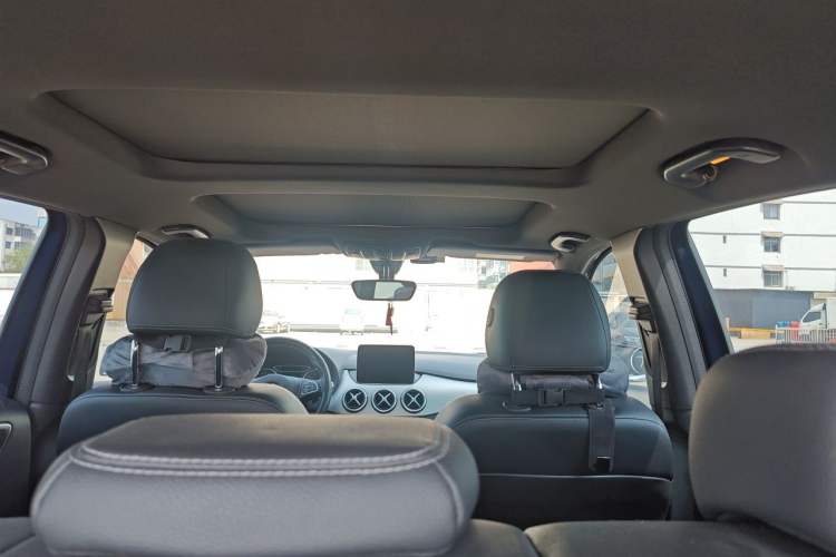Used Mercedes-Benz B-Class 2019 B 200 Fashion Model Headliner