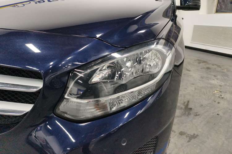 Used Mercedes-Benz B-Class 2019 B 200 Sport Edition Left Front Headlight