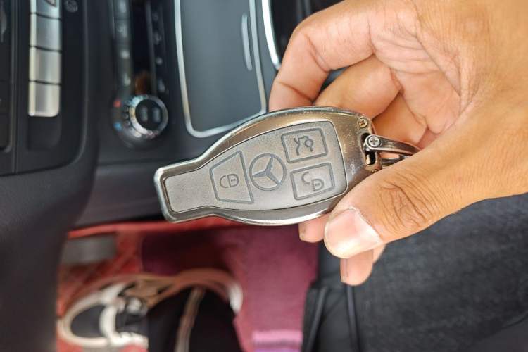 Used Mercedes-Benz B-Class 2019 B 200 Fashion Model Vehicle Key