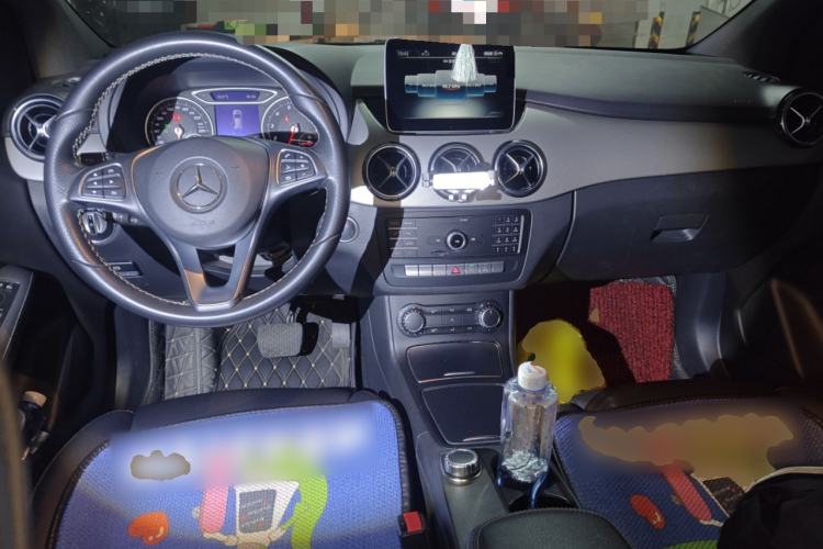 Used Mercedes-Benz B-Class 2019 B 200 Sport Edition Center Console