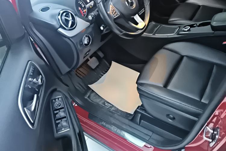 Used Mercedes-Benz B-Class 2019 B 200 Fashion Model Driver Seat