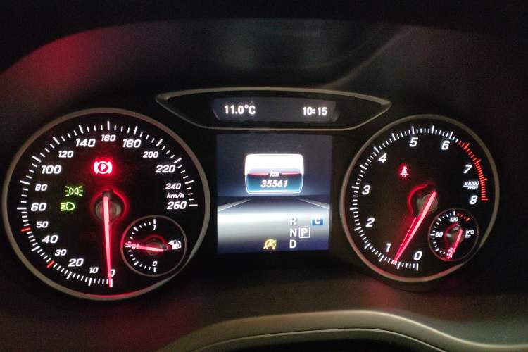 Used Mercedes-Benz B-Class 2019 B 200 Fashion Model Instrument Cluster