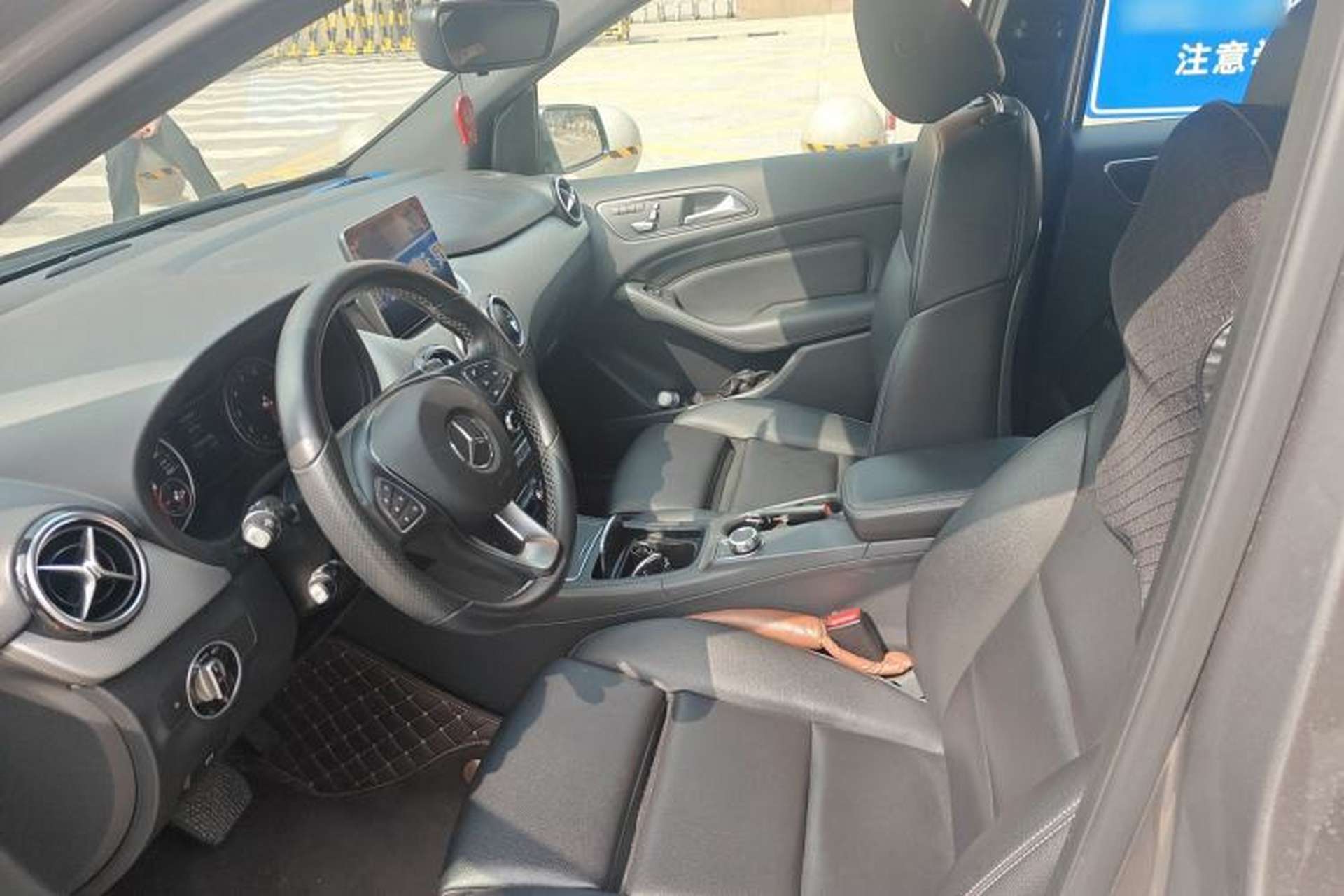 Used Mercedes-Benz B-Class 2019 B 200 Fashion Model Left Front Seat