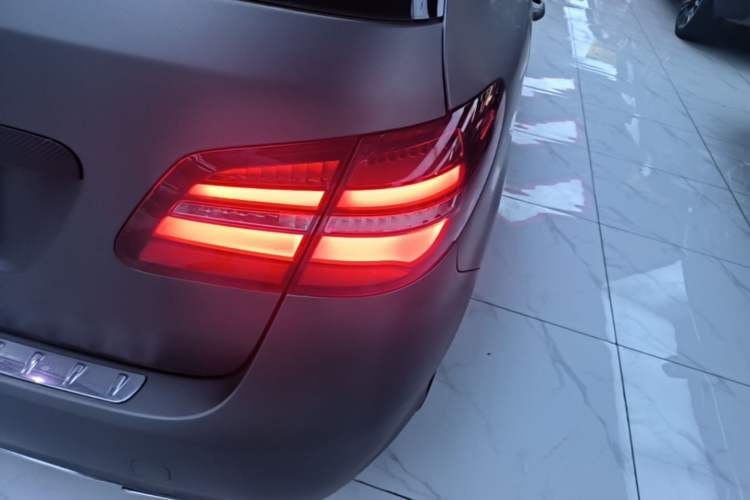 Used Mercedes-Benz B-Class 2019 B 200 Fashion Model Right Rear Taillight