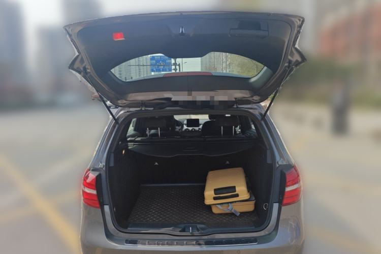 Used Mercedes-Benz B-Class 2019 B 200 Fashion Model Trunk