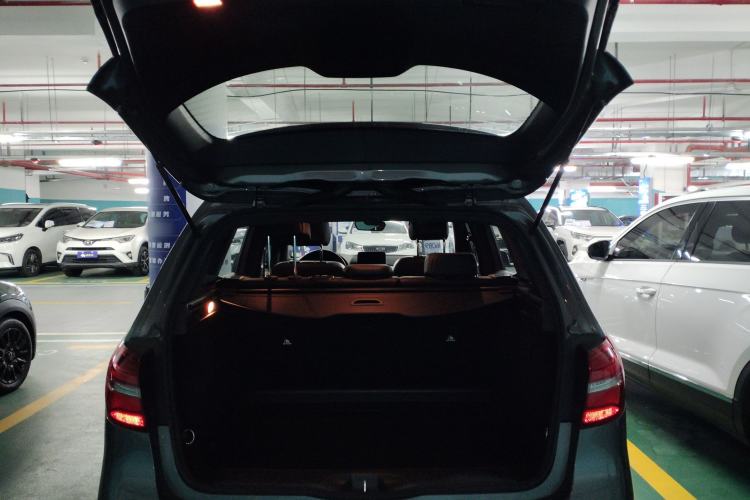 Used Mercedes-Benz B-Class 2019 B 200 Fashion Model Trunk
