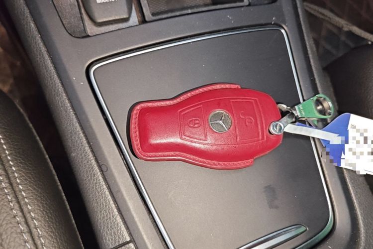 Used Mercedes-Benz B-Class 2019 B 200 Fashion Model Vehicle Key