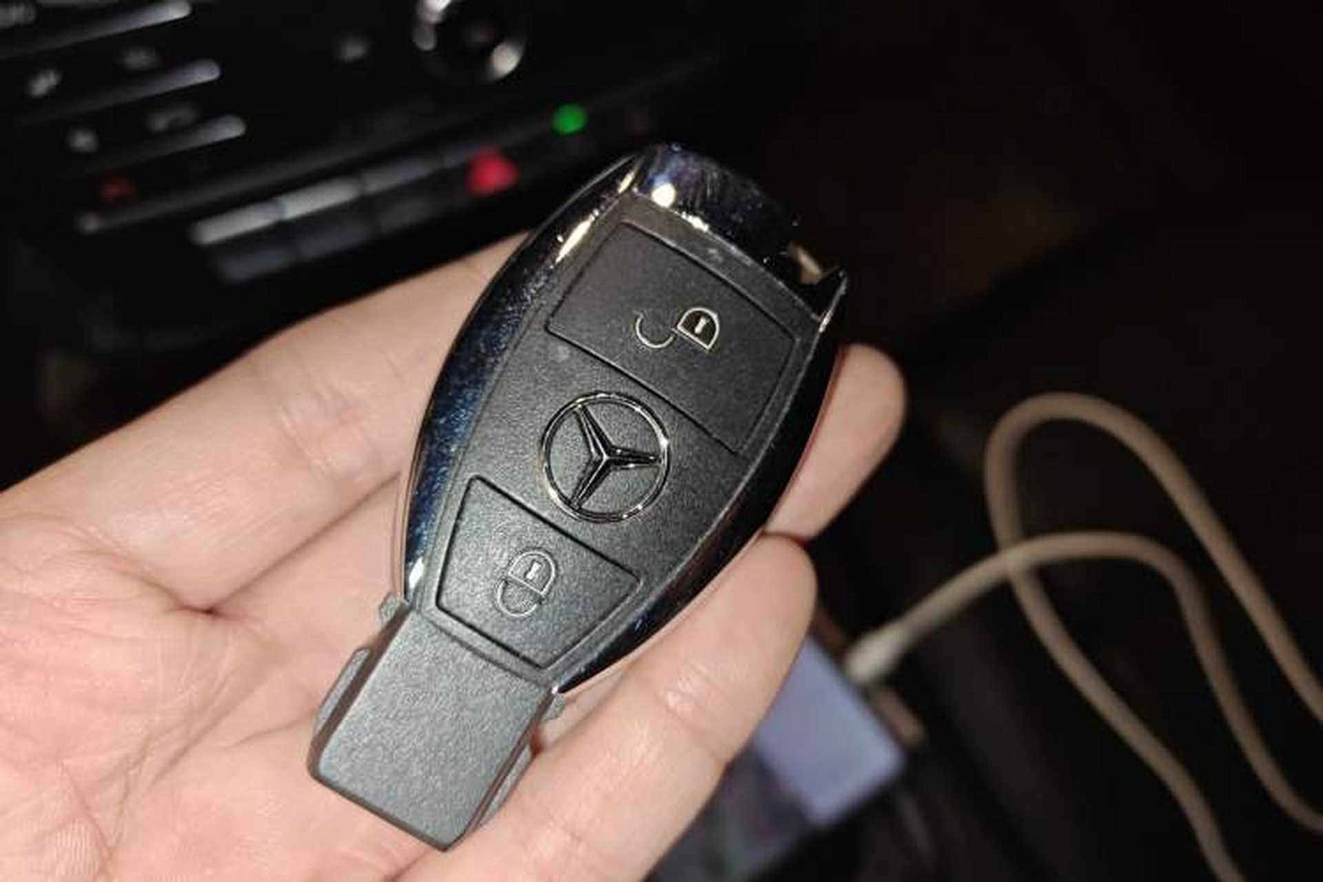 Used Mercedes-Benz B-Class 2019 B 200 Fashion Model Vehicle Key