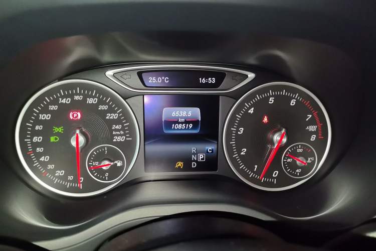 Used Mercedes-Benz B-Class 2019 B 200 Sport Edition Instrument Cluster