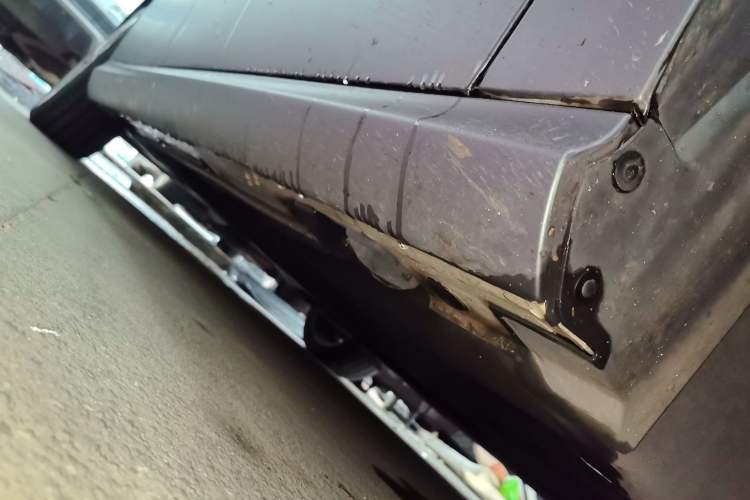 Used Mercedes-Benz B-Class 2019 B 200 Sport Edition Right Side Sill