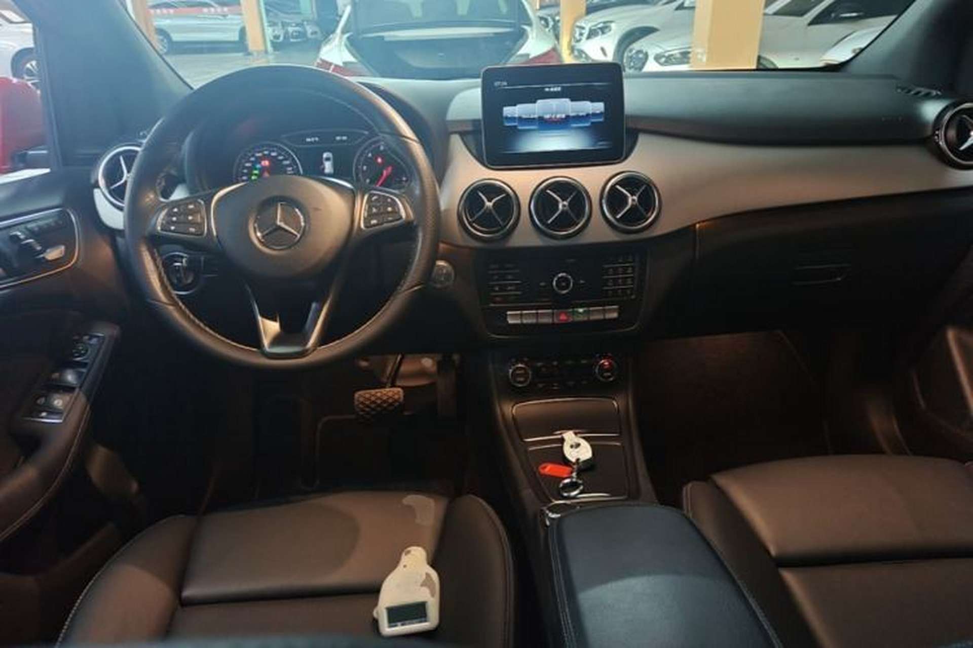 Used Mercedes-Benz B-Class 2019 B 200 Fashion Model Center Console