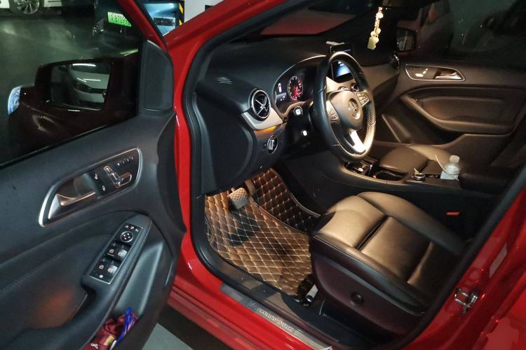 Used Mercedes-Benz B-Class 2019 B 200 Fashion Model Driver Seat