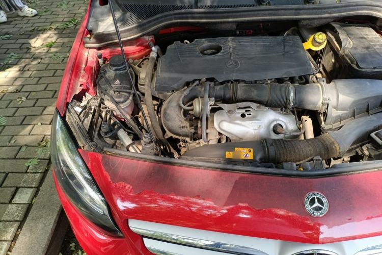 Used Mercedes-Benz B-Class 2019 B 200 Fashion Model Engine Bay Right