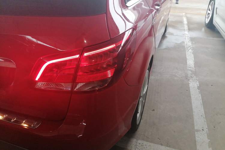Used Mercedes-Benz B-Class 2019 B 200 Sport Edition Exterior 3