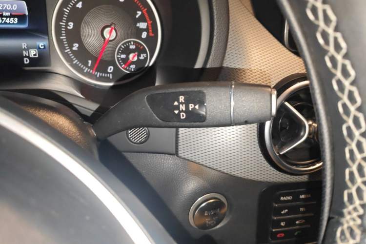 Used Mercedes-Benz B-Class 2019 B 200 Sport Edition Gear Lever