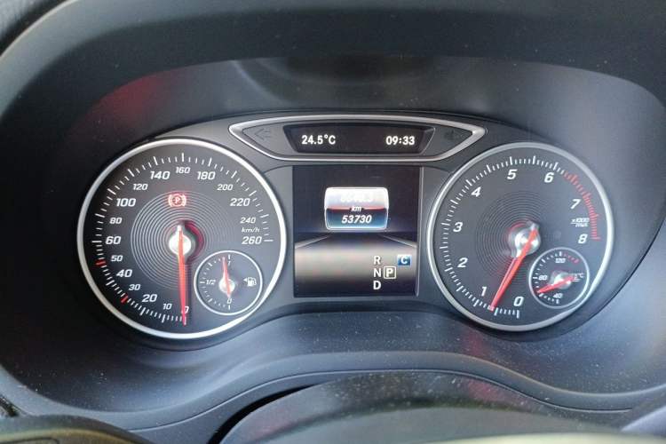 Used Mercedes-Benz B-Class 2019 B 200 Fashion Model Instrument Cluster