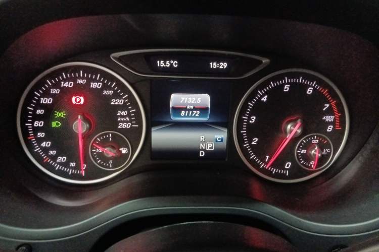 Used Mercedes-Benz B-Class 2019 B 200 Fashion Model Instrument Cluster