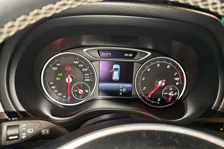 Used Mercedes-Benz B-Class 2019 B 200 Sport Edition Instrument Cluster