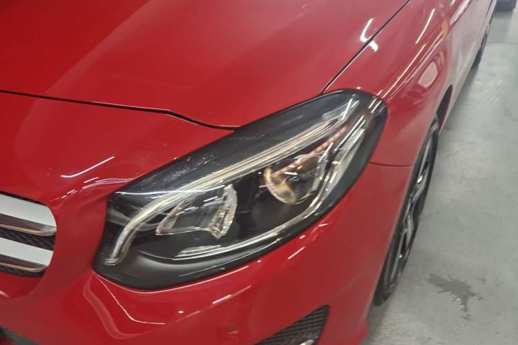 Used Mercedes-Benz B-Class 2019 B 200 Fashion Model Left Front Headlight